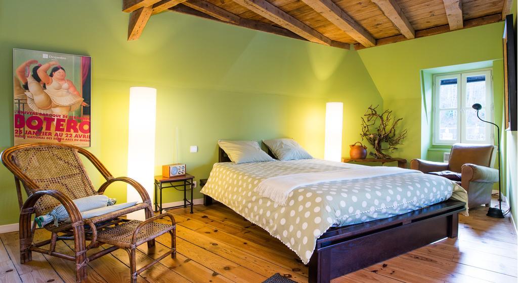 Bed and Breakfast Les Petites Vosges à Bagnères-de-Bigorre Chambre photo