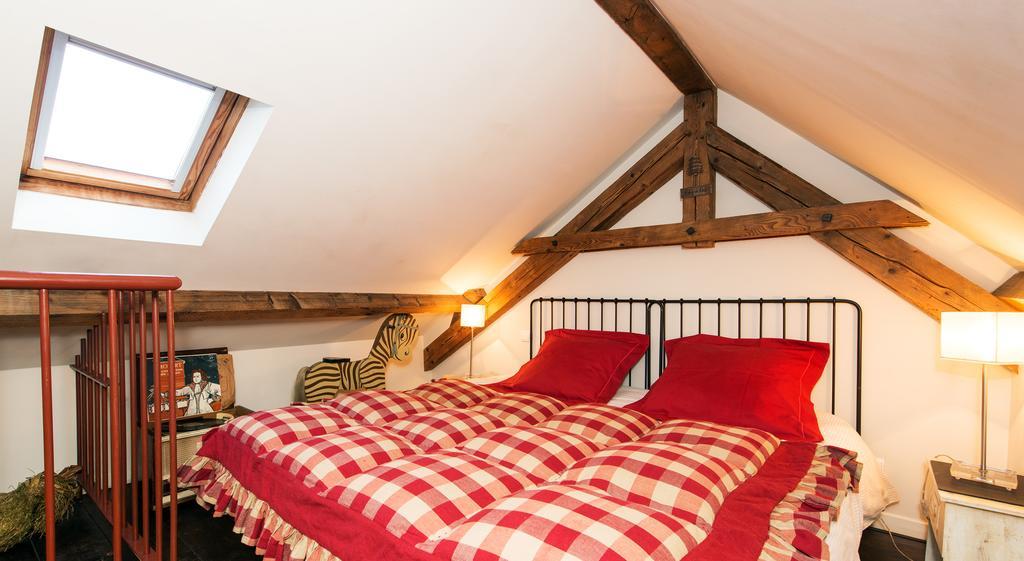 Bed and Breakfast Les Petites Vosges à Bagnères-de-Bigorre Chambre photo