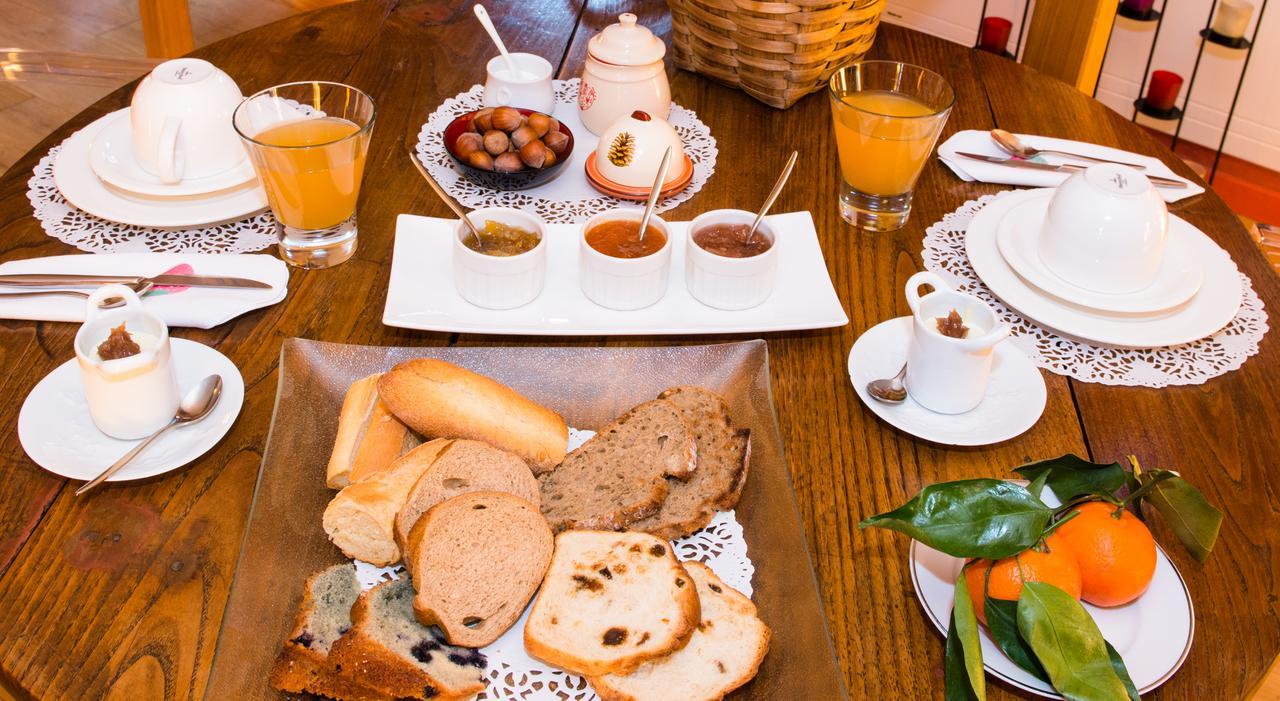 Bed and Breakfast Les Petites Vosges à Bagnères-de-Bigorre Extérieur photo